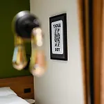Seven Town House Boutique Hotel 3*