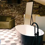 Seven Town House Boutique 3*