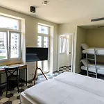 Ξενοδοχείο Seven Town House Boutique