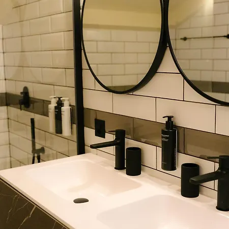 Hotel Seven Town House Boutique 3*