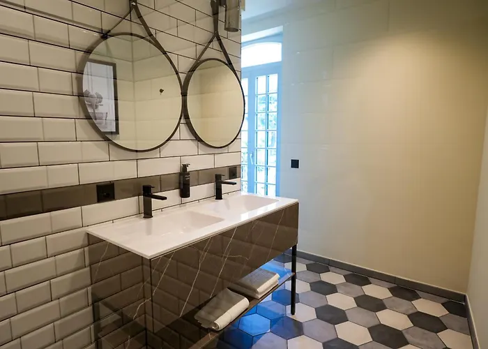 Seven Town House Boutique 호텔 3*