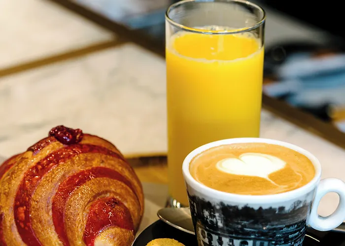 Seven Town House Boutique 호텔 로카르노