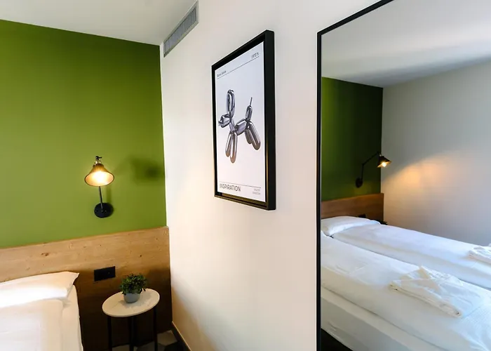 Seven Town House Boutique 로카르노