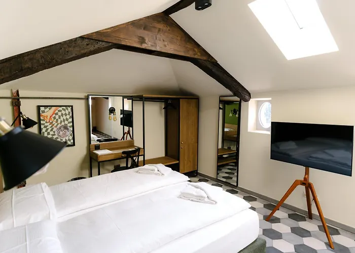 호텔 Seven Town House Boutique 로카르노