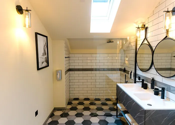 Seven Town House Boutique 호텔 로카르노